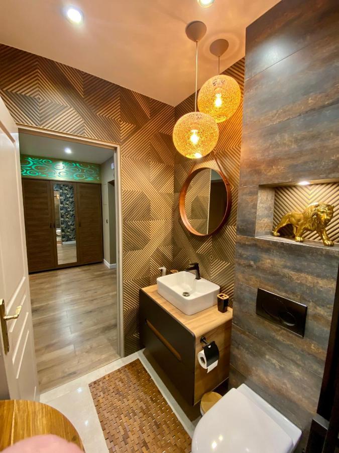 מילץ' Apartament Golden Art מראה חיצוני תמונה
